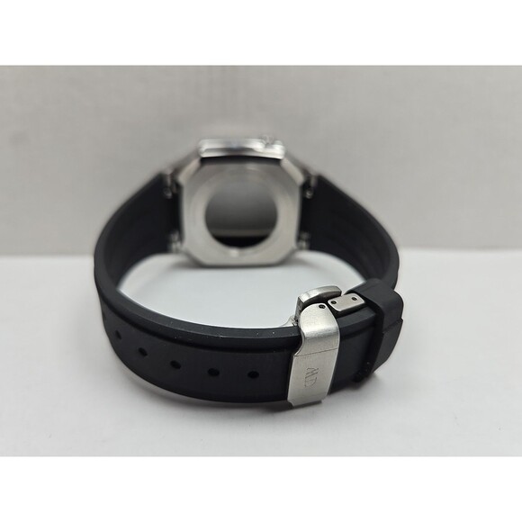 Daniel Wellington Switch Smartwatch Case for Apple 40mm Silver Black Rubber - Picture 9 of 13
